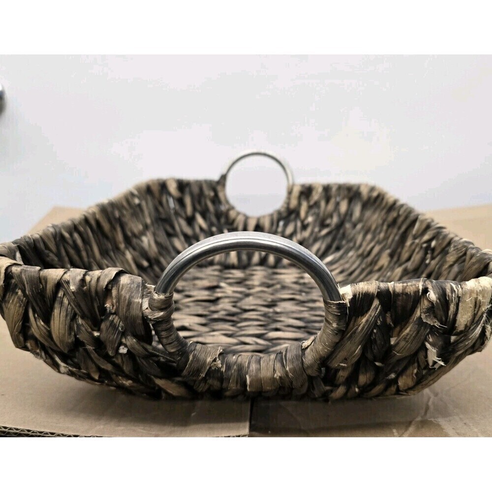 Straw 14 X 10.5 Wicker Basket/Serving Tray With Metal Handles - Picture 3 of 3